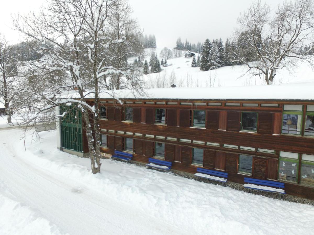 Lovell Camps - Mountain Lodge Gstaad Zewnętrze zdjęcie