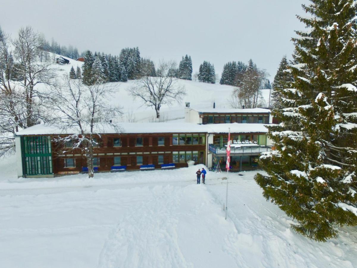 Lovell Camps - Mountain Lodge Gstaad Zewnętrze zdjęcie